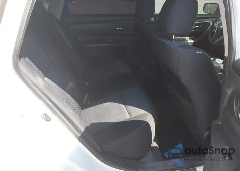 2016 Nissan Altima 2.5 S z USA, uszkodzony, nr VIN 1N4AL3AP7GC163512